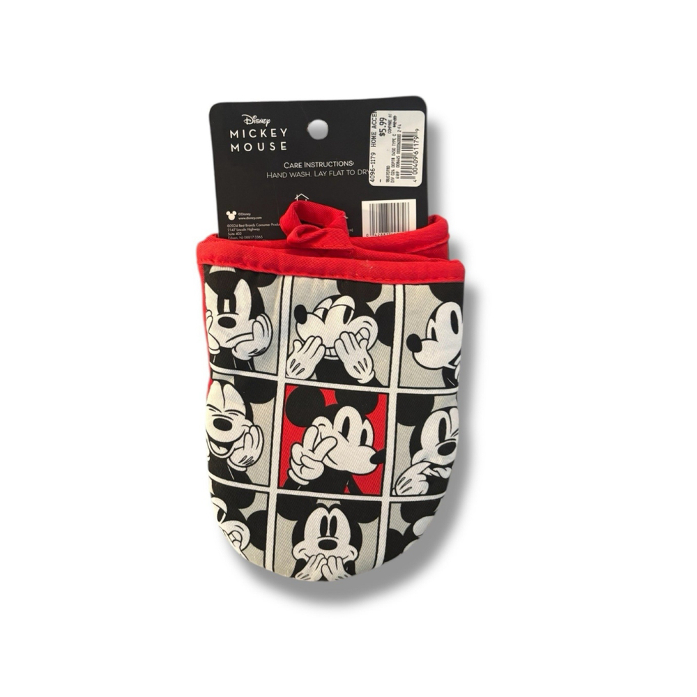 Disney Mickey Mouse Red Mini Oven Mitts 2 Pack